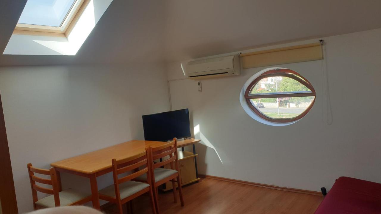 Apartments Rosa 말리로시니 외부 사진